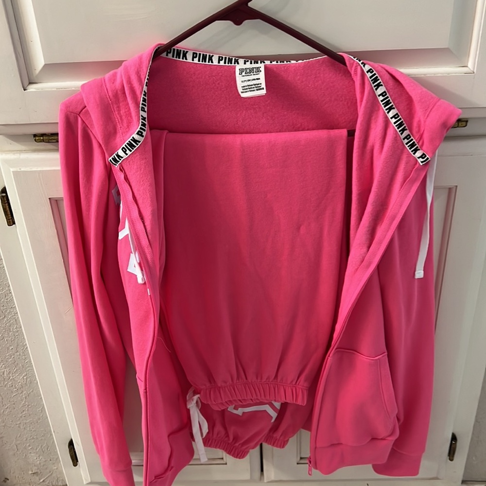 Pink Victoria Secret - Picture 2 of 3